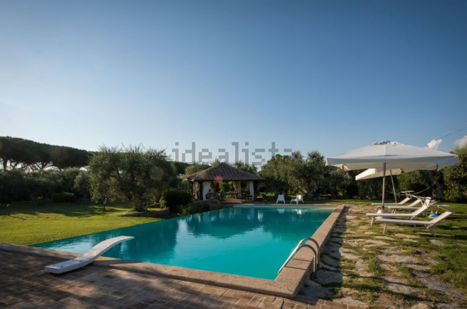Questo splendido casale con piscina a Capalbio è in vendita su idealista per 2,2 milioni