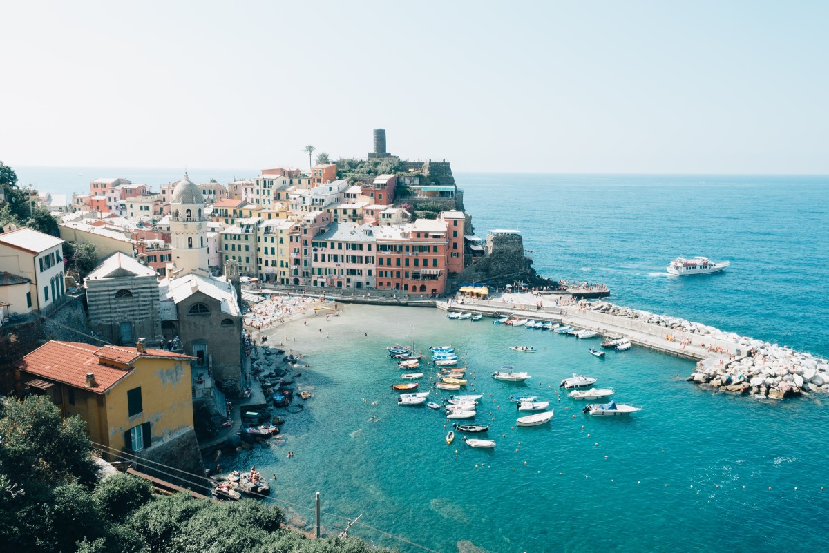 Schöne Strandstädte in Italien