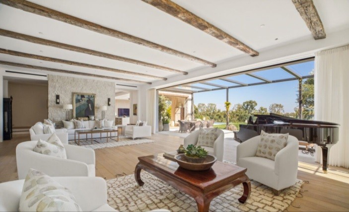 Michelle Pfeiffer vende la propria casa di Los Angeles per 21 milioni