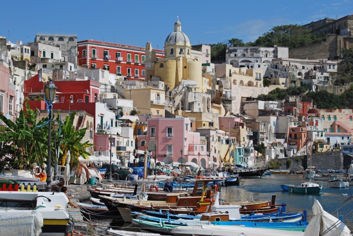 Comprare casa a Procida, Capitale della Cultura 2022: ecco perché conviene