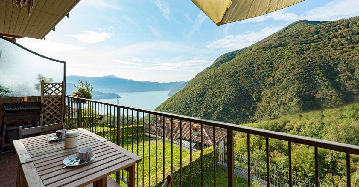 Consegue uma casa nos lagos italianos a preço de saldo