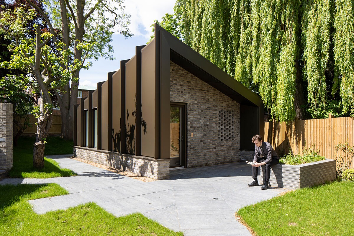 C'è anche una sala musica insonorizzata