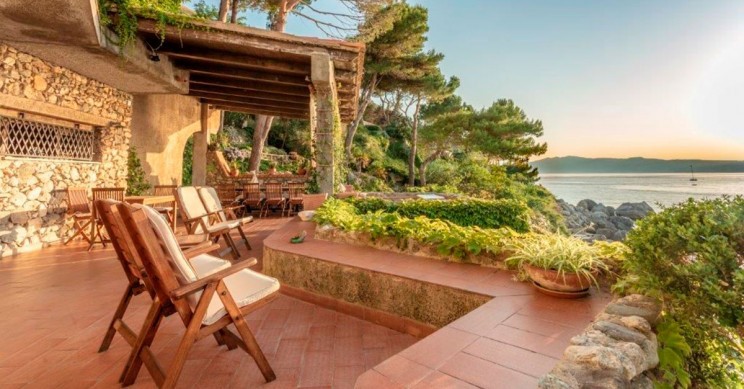 Venda moradias de luxo com jardim