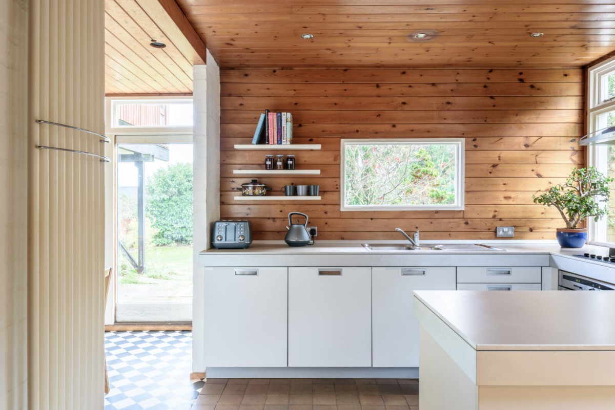 Una casa prefabbricata degli anni '60 che non ha nulla da invidiare a modelli moderni