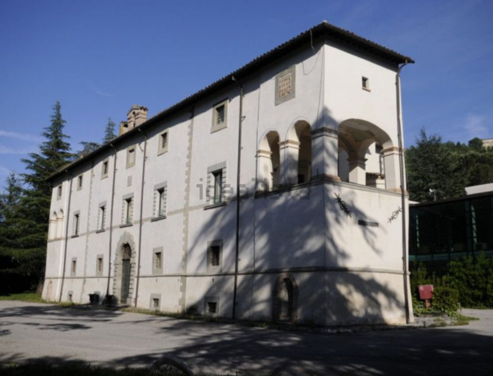 Un albergo che risale al XVII secolo è in vendita all’asta su idealista