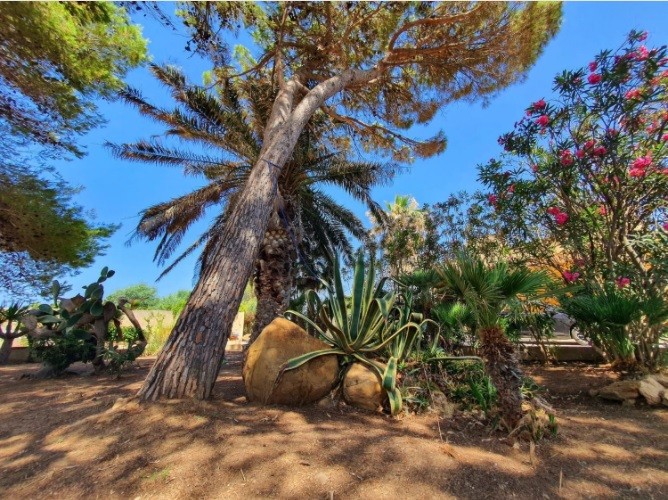 villa in sicilia sul mare