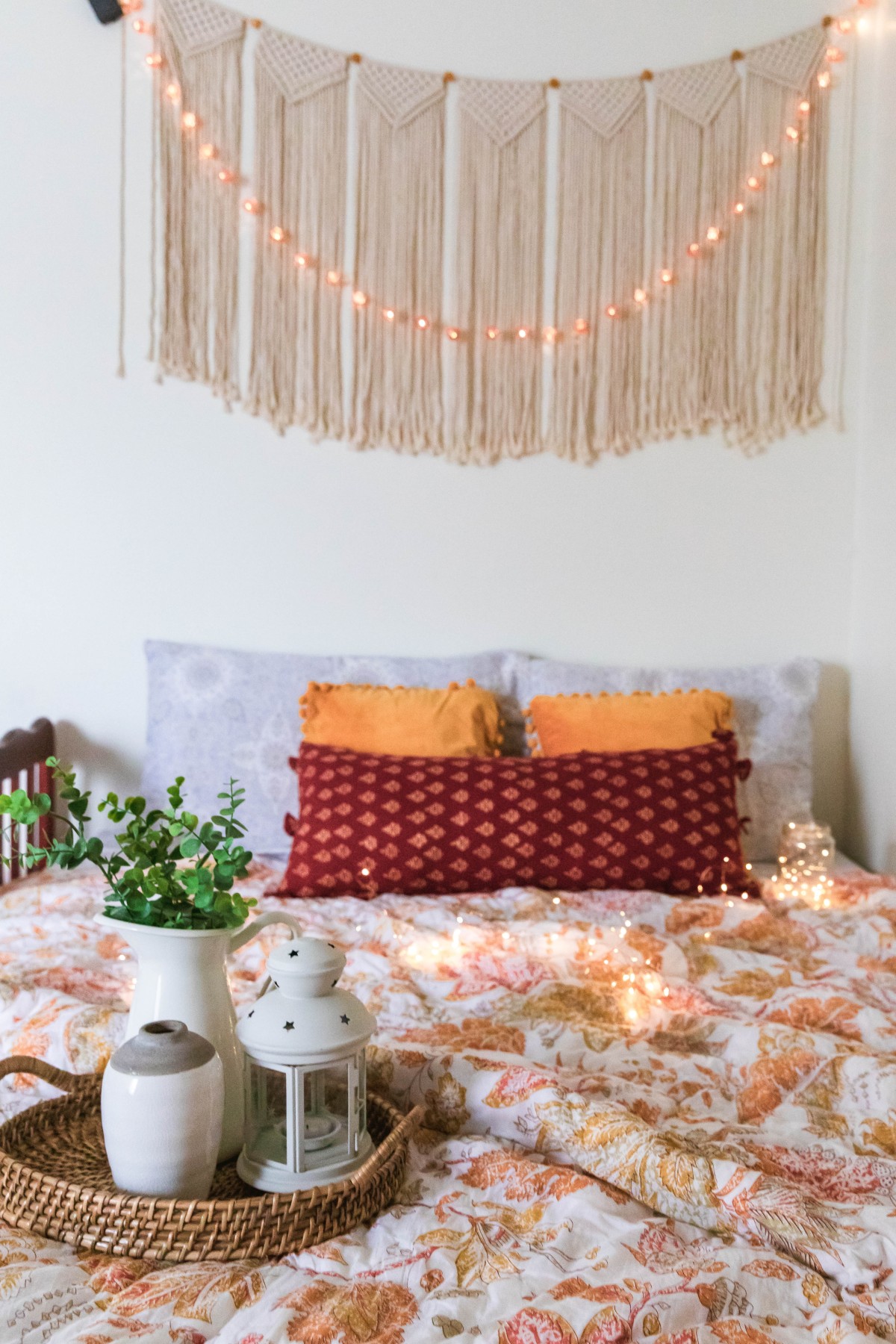 Come creare l'arredamento della camera da letto in stile boho chic