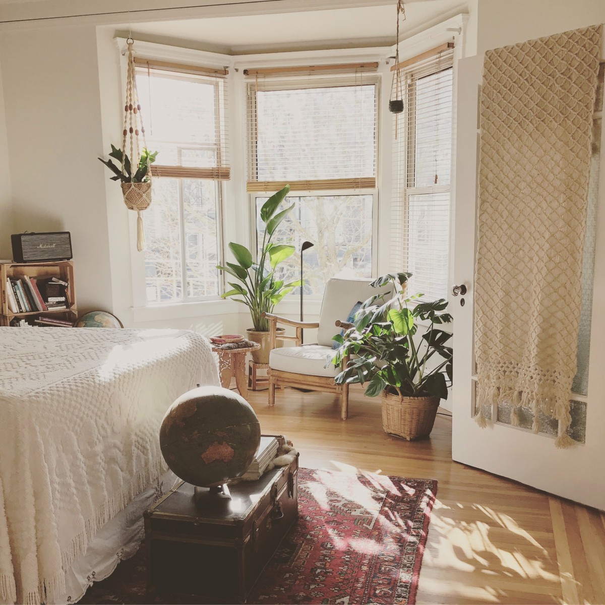 Come creare l'arredamento della camera da letto in stile boho chic