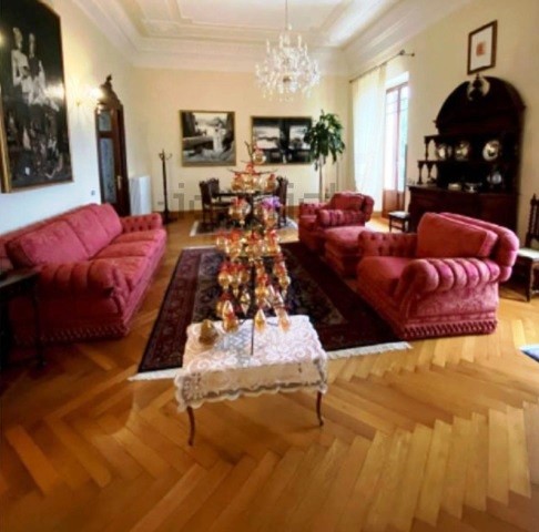Una casa storica a Teramo in vendita all'asta su idealista per 1,5 milioni