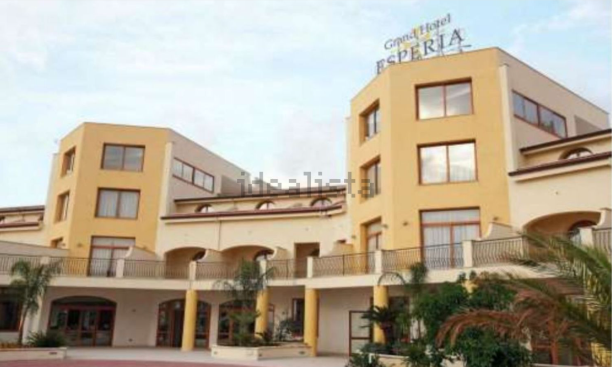 Hotel all'asta in Calabria