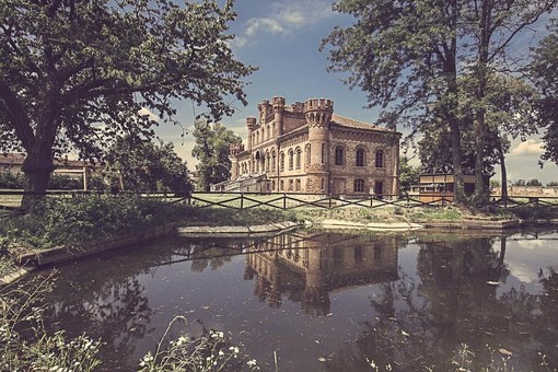 Villa Grosso di Marene, venduto all'asta il castello italiano de "La Bella e La Bestia" 