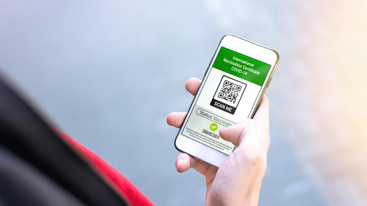 Green pass, nuove regole per i trasporti in arrivo. Cosa cambia