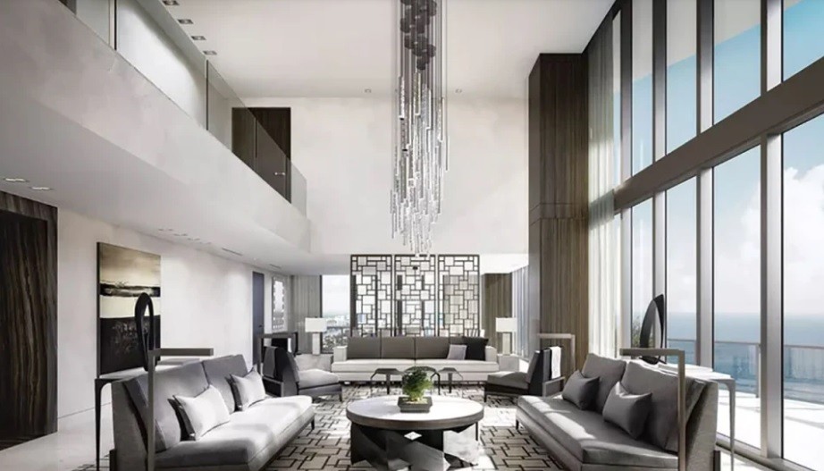 Attico Messi in vendita