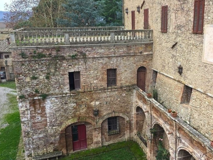 casale_allasta_in_toscana9