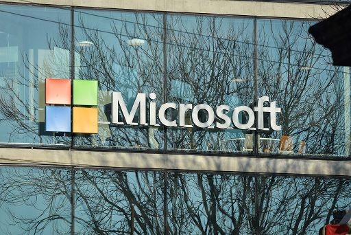 Microsoft acquista colosso videogiochi Activision per 68,7 mld $