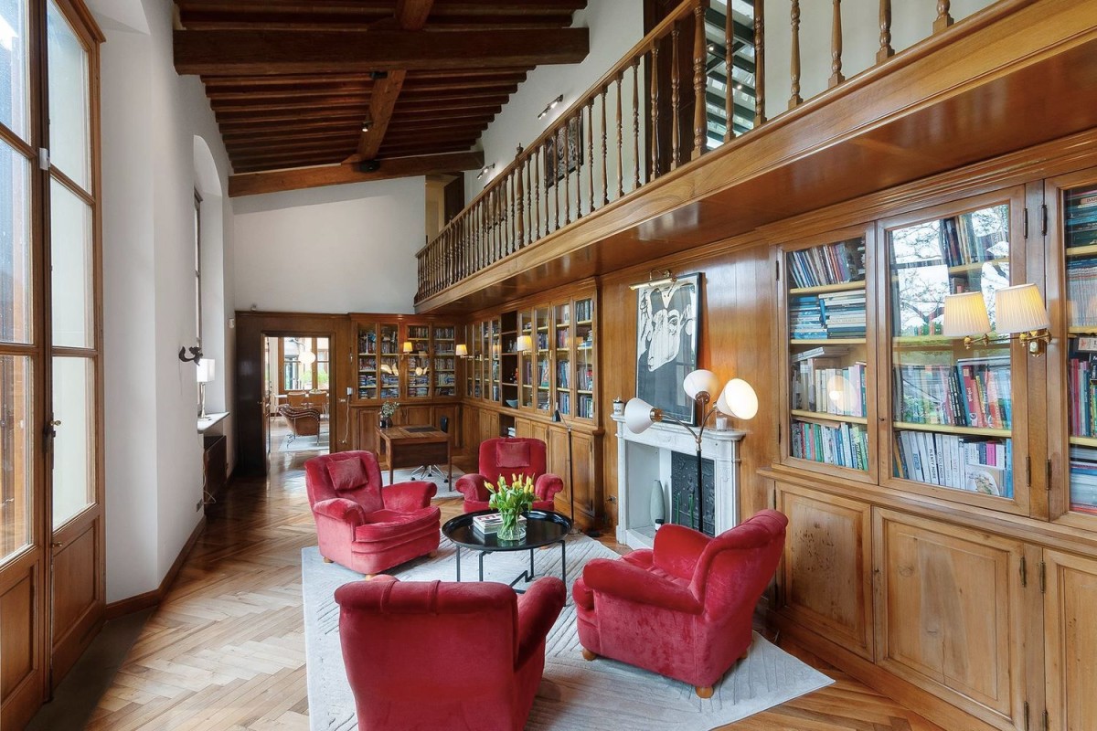 Traditionelle Bibliothek