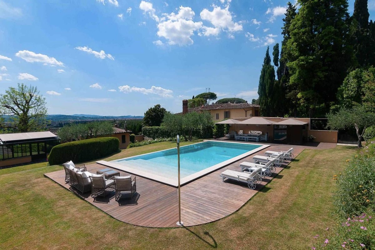 Die Villa außerhalb von Florenz steht zum Verkauf
