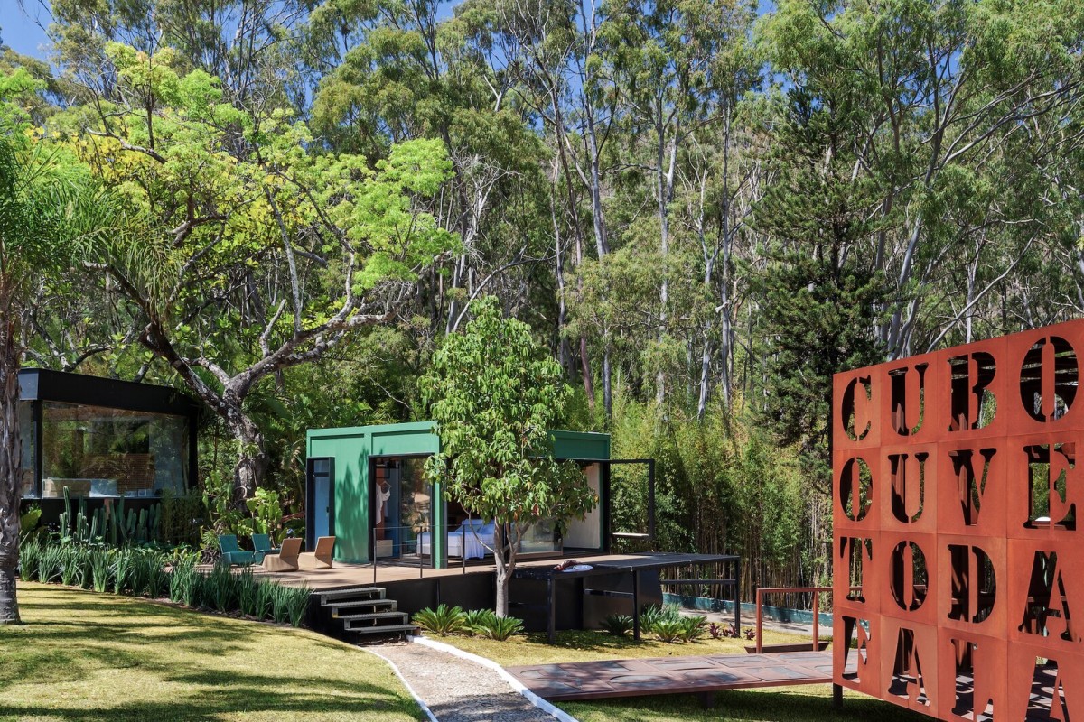 Una straordinaria casa prefabbricata costruita con due container che si può anche smontare
