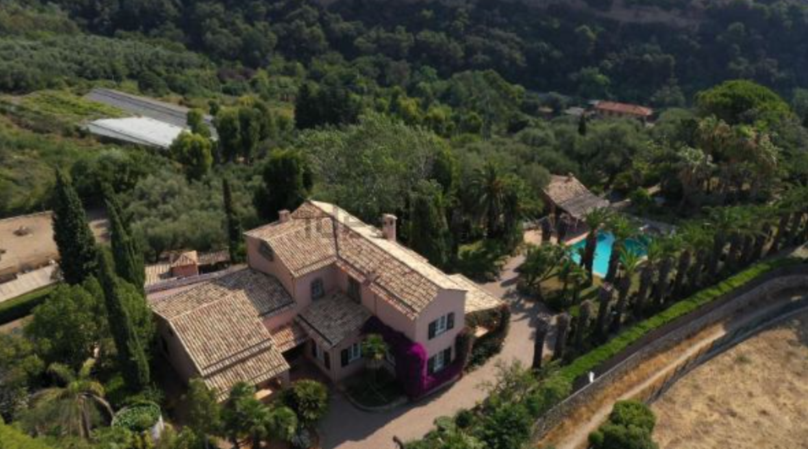 Le più belle case da sogno in vendita a Sanremo con vista mare