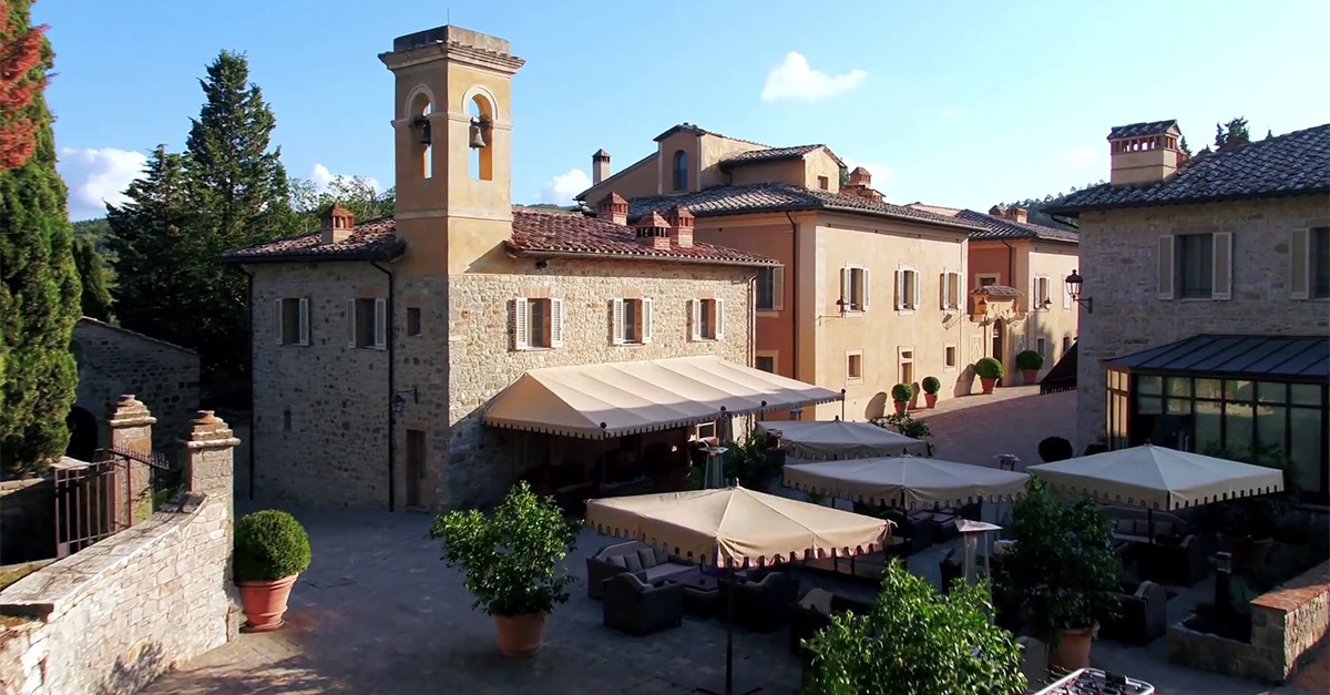 Ferragamo vende la tenuta di Castiglion del Bosco a Montalcino, storica cantina del Brunello