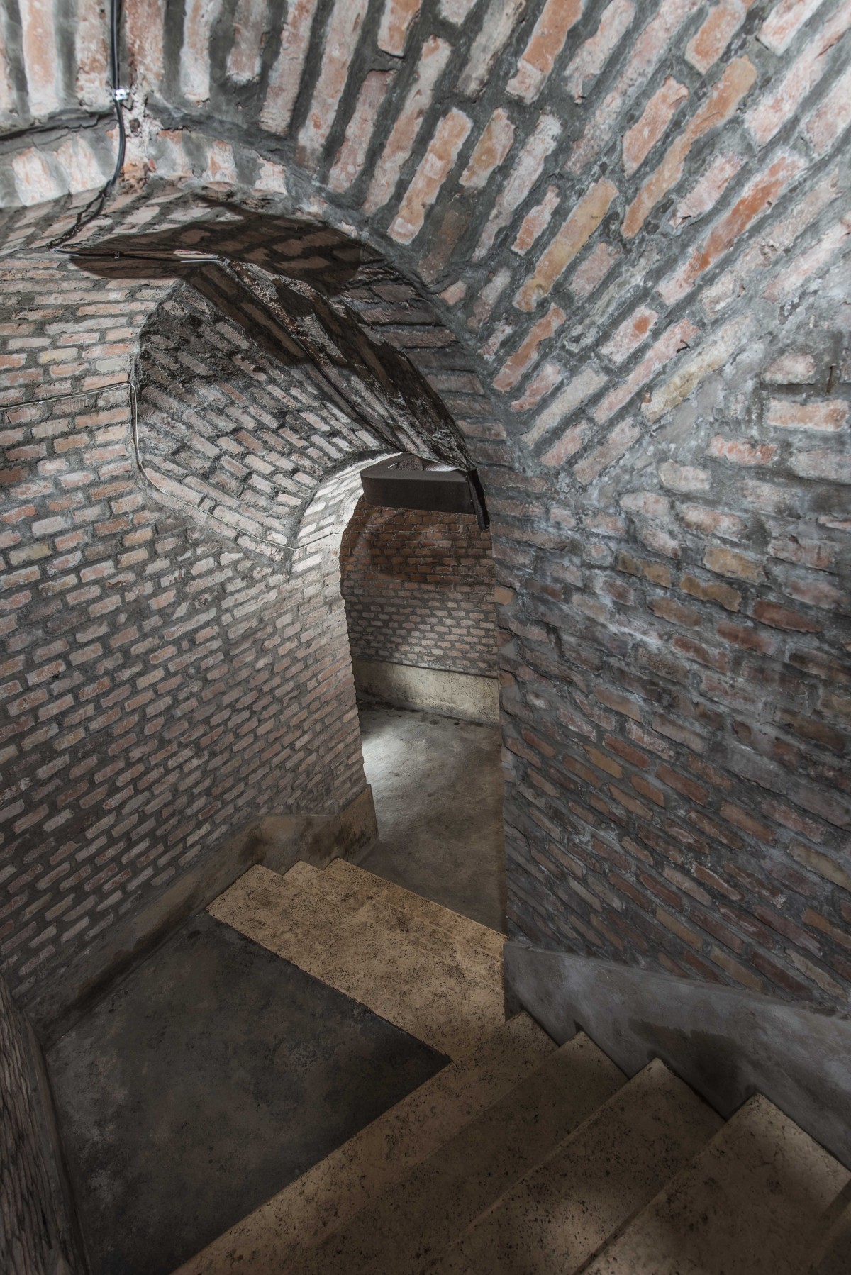 Bunker in Italia, alla scoperta dei rifugi di Villa Torlonia e Villa Ada