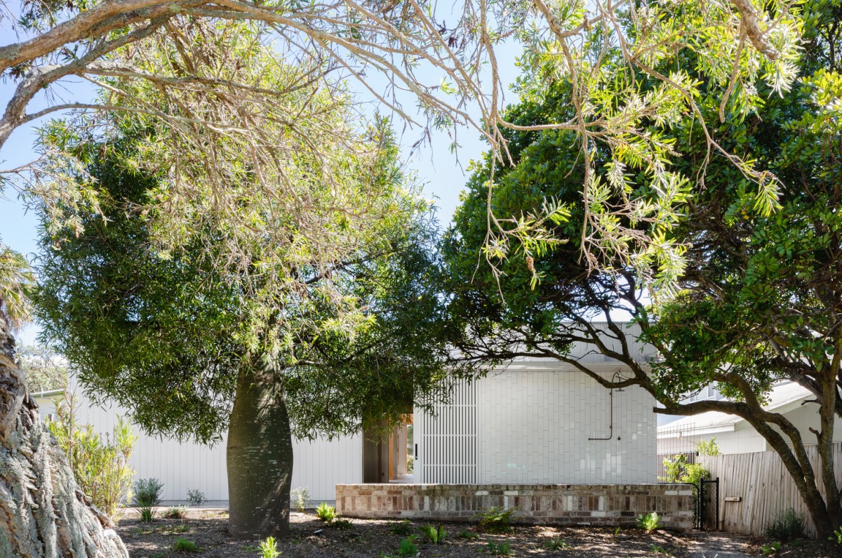 Una casa prefabbricata ecosostenibile perfetta per passare le vacanze estive