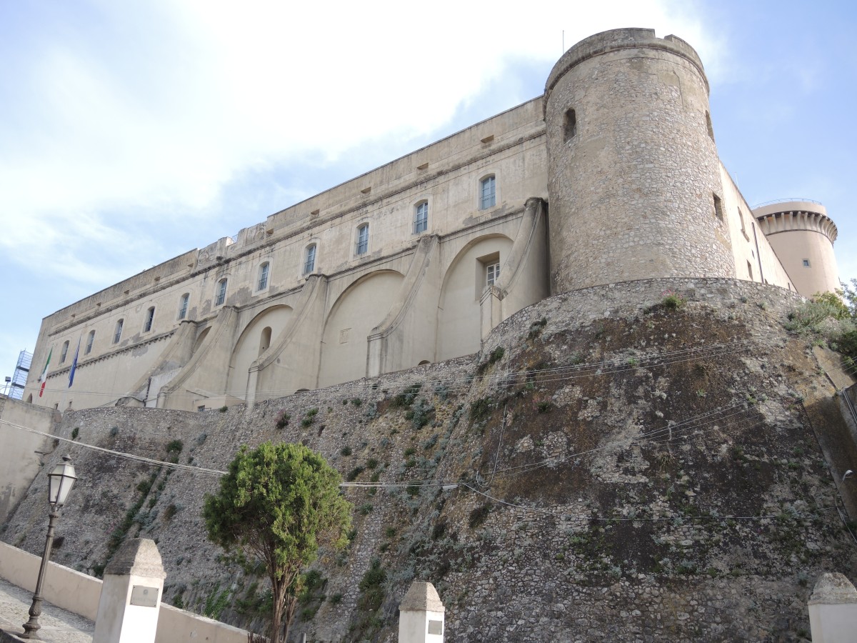 castello angioino aragonese di gaeta medievale