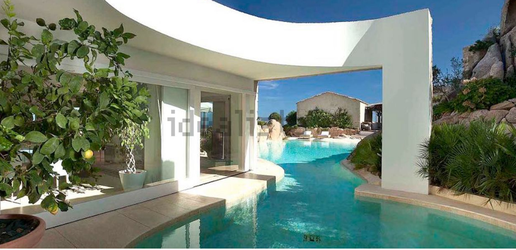 In vendita più di 8000 ville con piscina per vivere tranquillo da 30000 euro