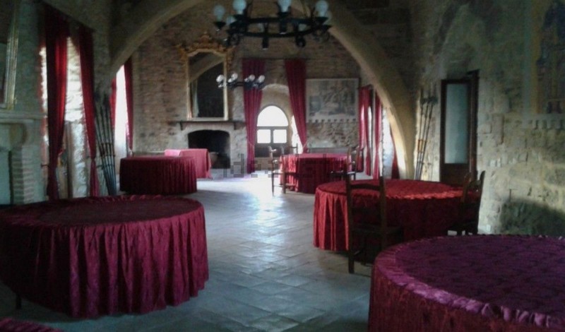 Lo storico castello di Roseto Capo Spulico in Calabria è in vendita per quasi 30 milioni di euro