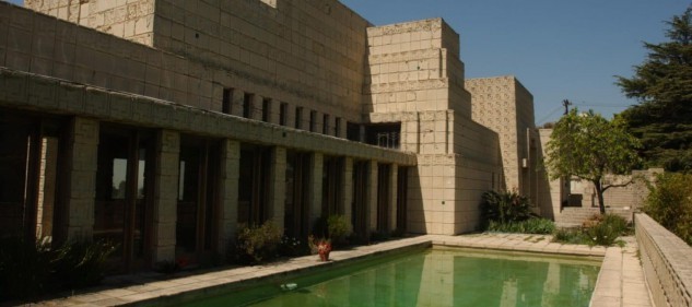 Frank Lloyd Wright, un architetto rivoluzionario tra scandali e crimini