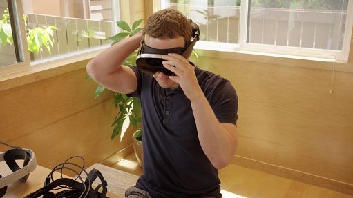 Zuckerberg presenta le nuove frontiere della realt? virtuale