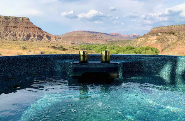 La vasca idromassaggio