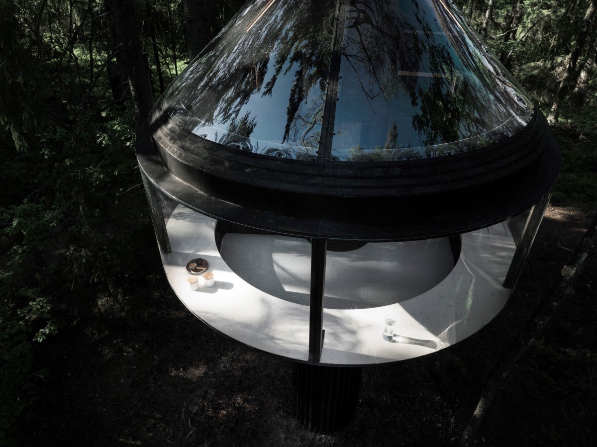 La spettacolare minicasa sull'albero costruita dal marchio automobilistico Polestar