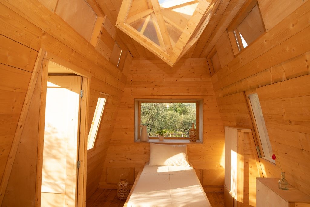 Mini casa prefabbricata in legno