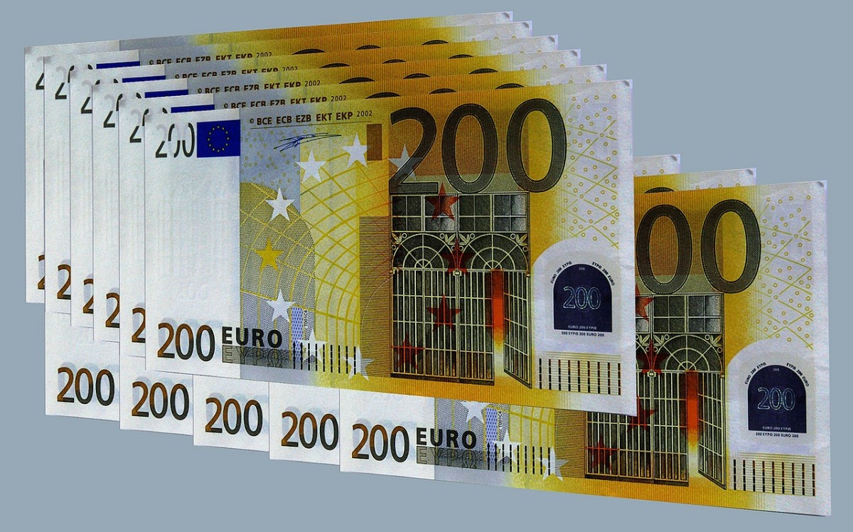 Bonus 200 euro, per le partite Iva arriva il click day: ecco come fare domanda
