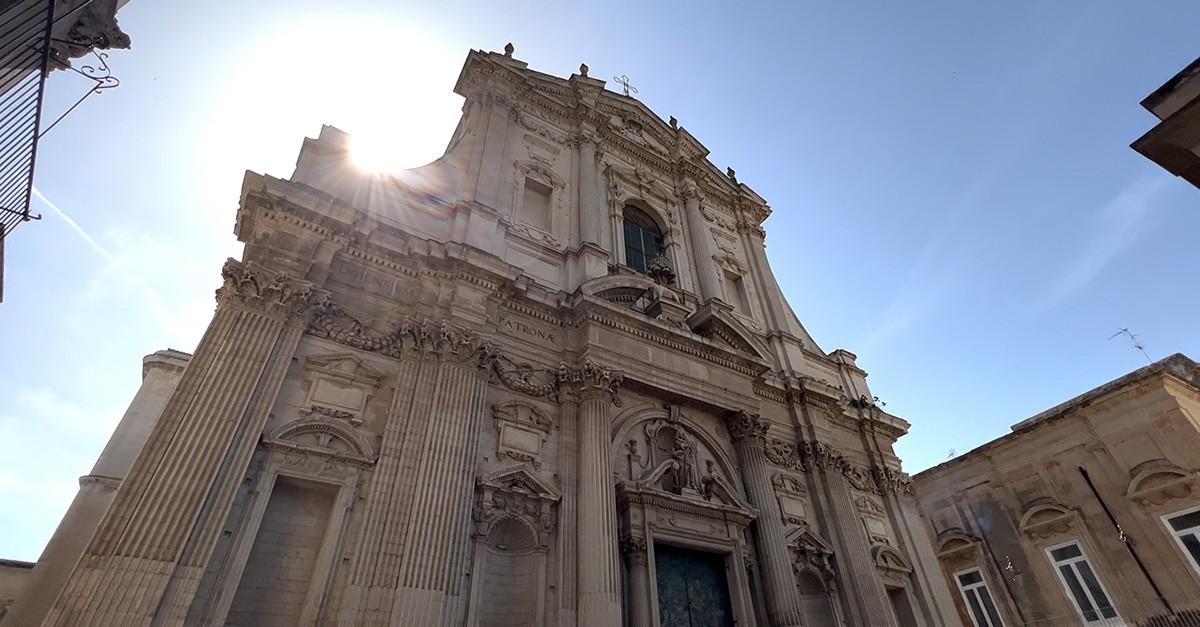 Alla scoperta del centro storico di Lecce, la gioia barocca del Sud Italia