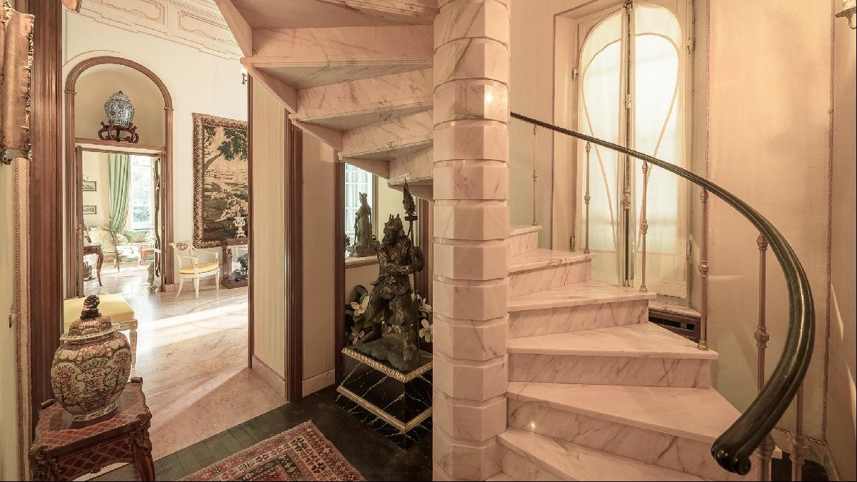 La villa stile Liberty in Liguria di un magnate del marmo: le immagini dopo il restauro
