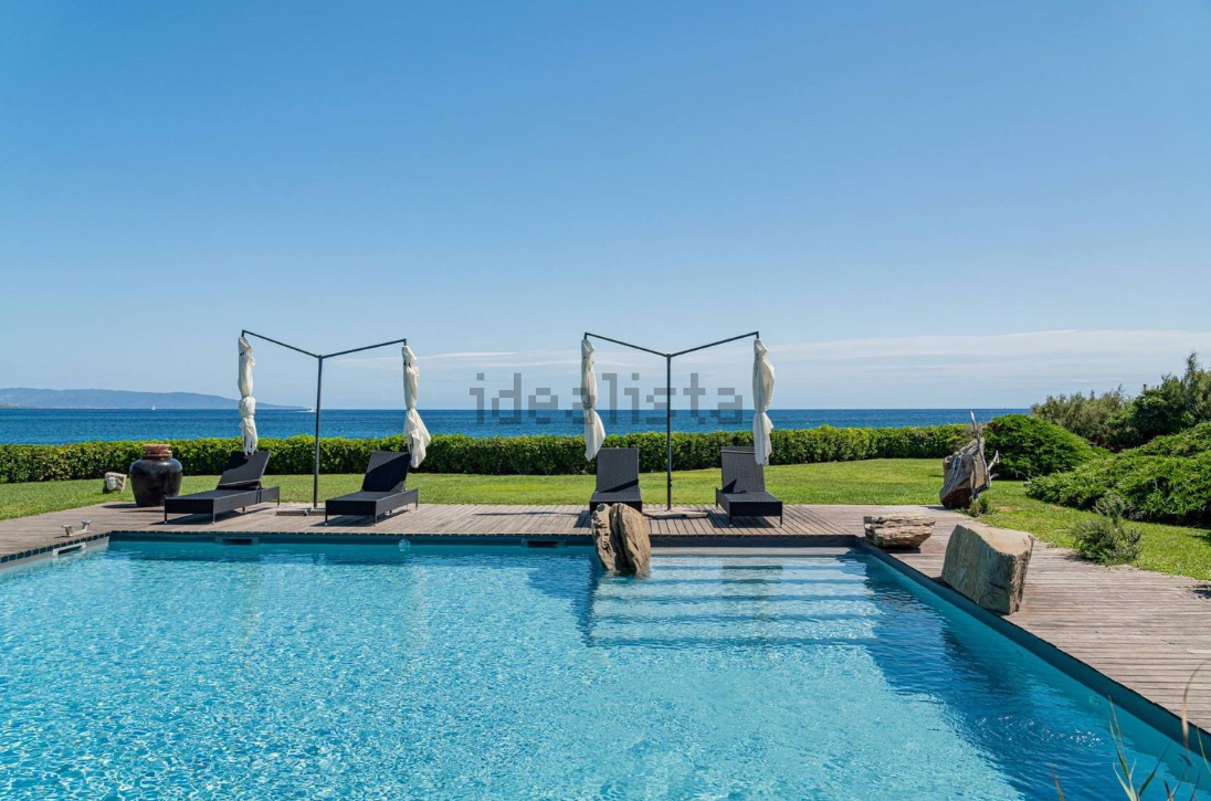 Una magnifica villa sul mare di Stintino è in vendita per 11 milioni di euro