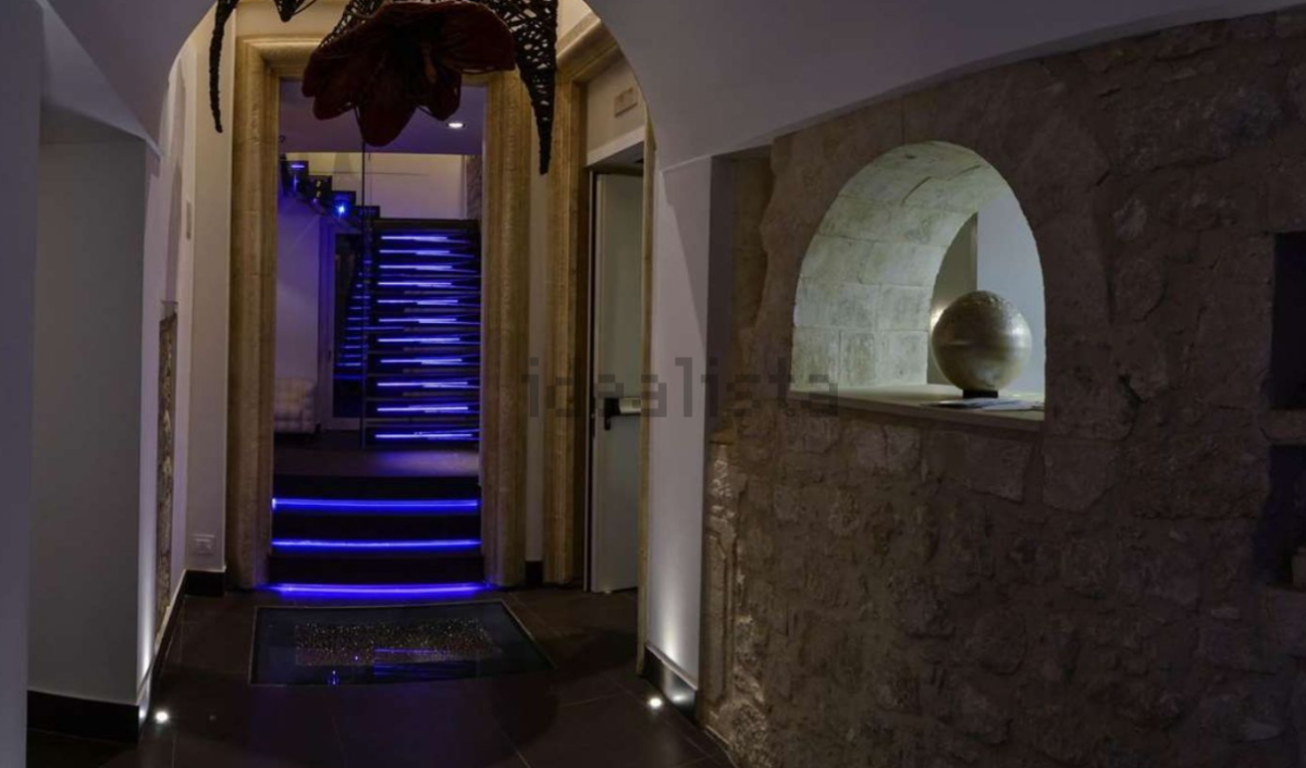 In vendita all’asta un hotel nel centro storico di Modica, si parte da 3,5 milioni di euro