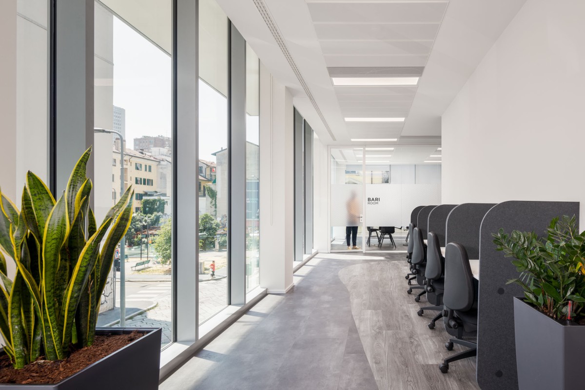 Glovo, i nuovi uffici a Milano puntano su socialità e sostenibilità