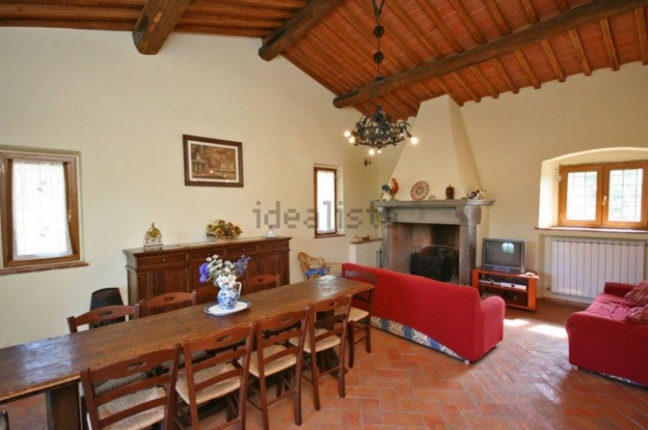 Cascina in vendita a Firenze