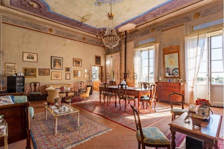 Villa in vendita a Lucca