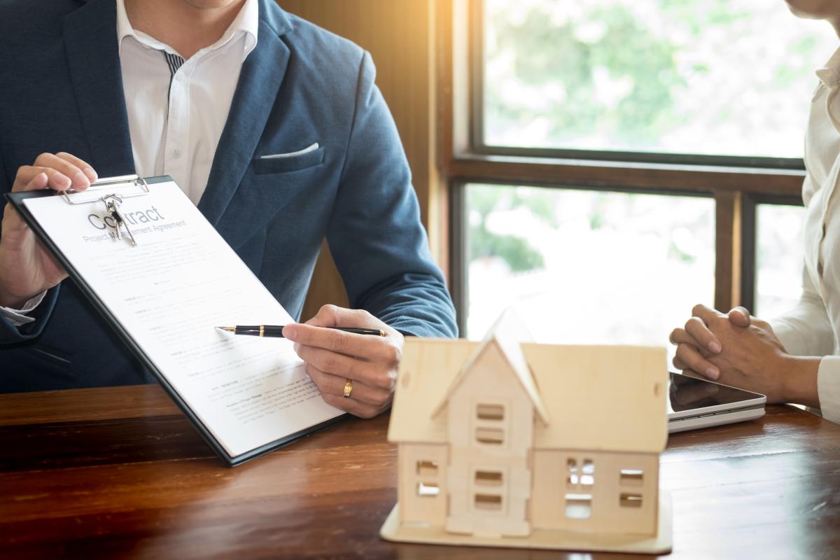 Agente immobiliare