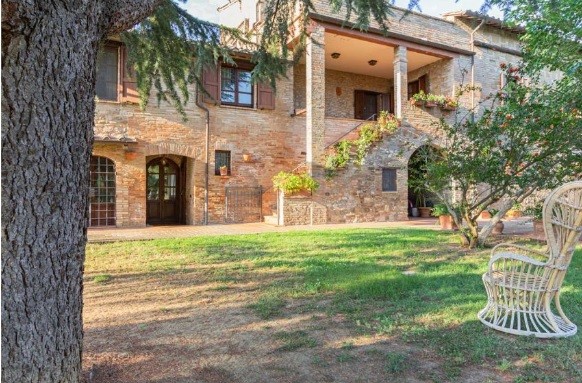 cascina in vendita in Umbria