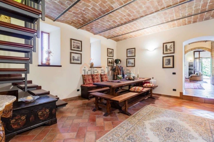 cascina in vendita in Umbria