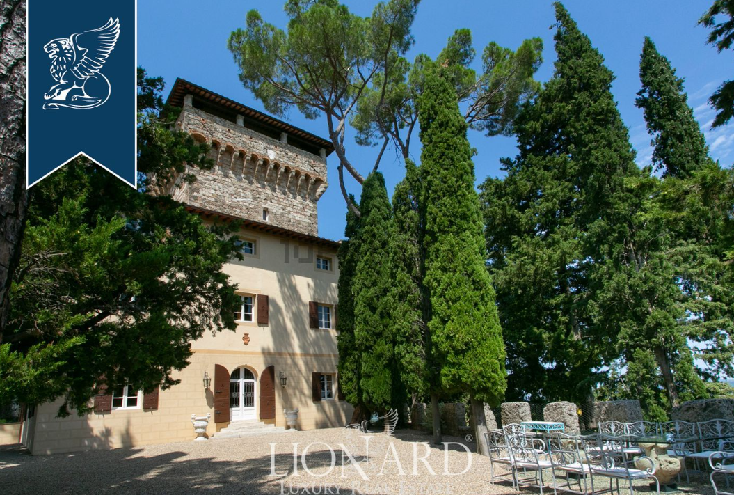 Circondato da un giardino di un ettaro