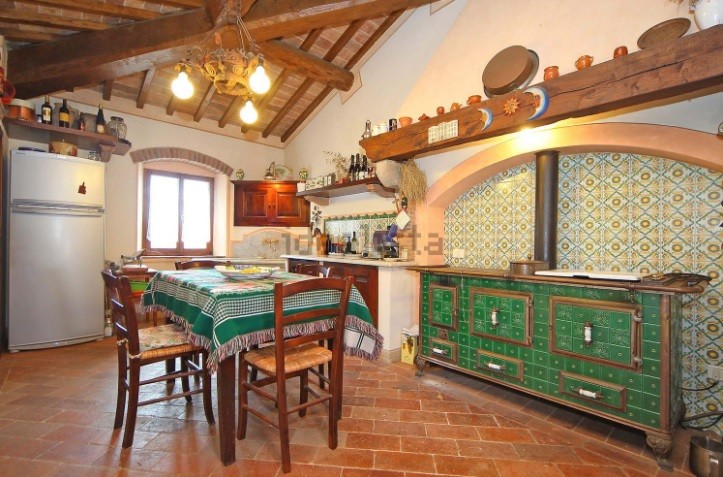 cascina in vendita in Val di Cecina