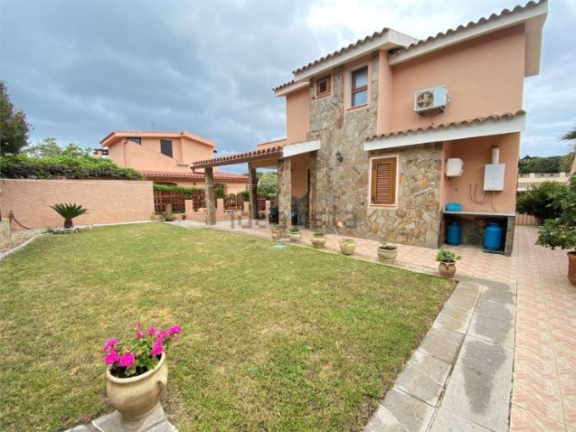 villa in sardegna