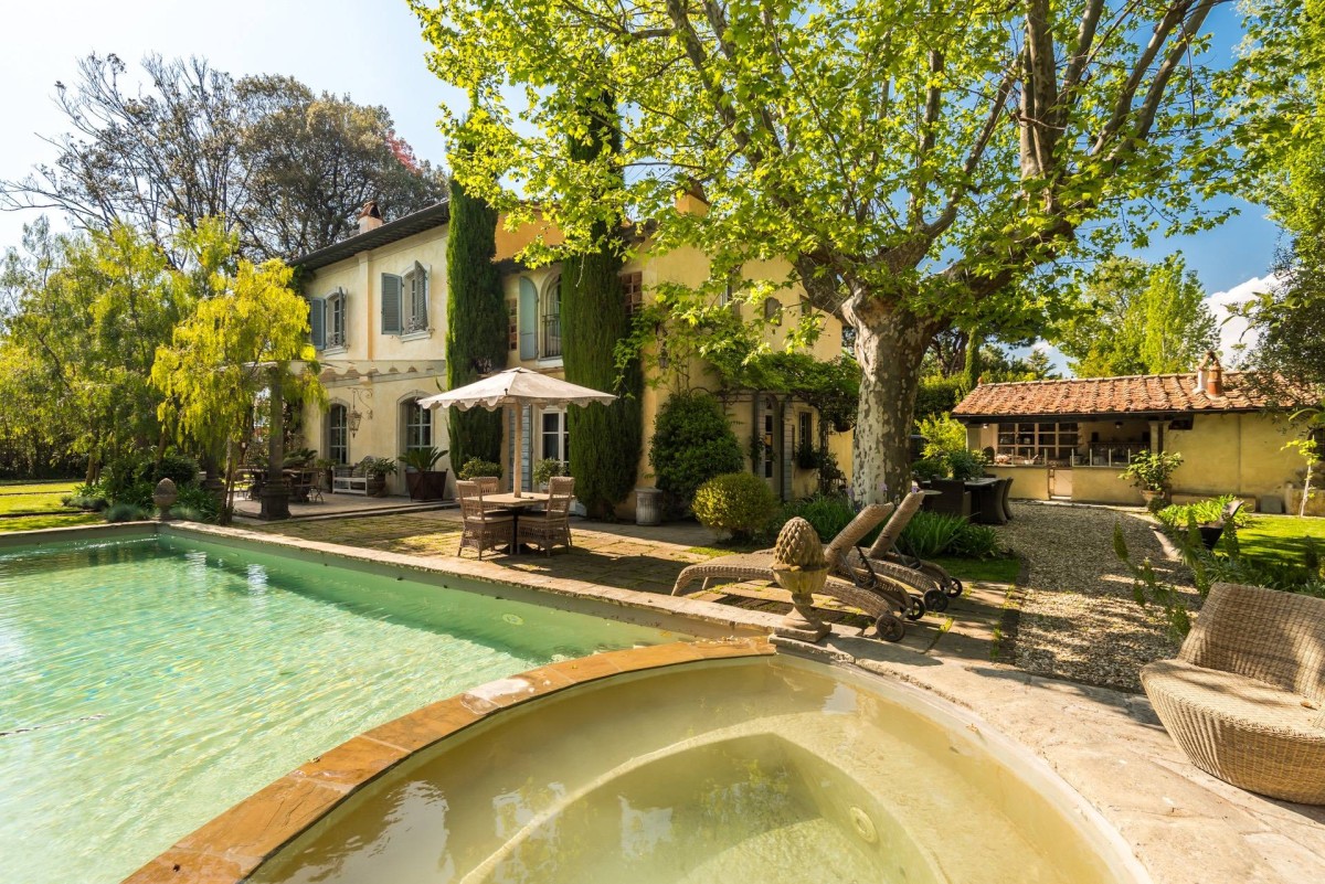Luxury countryside mansion in Tuscany