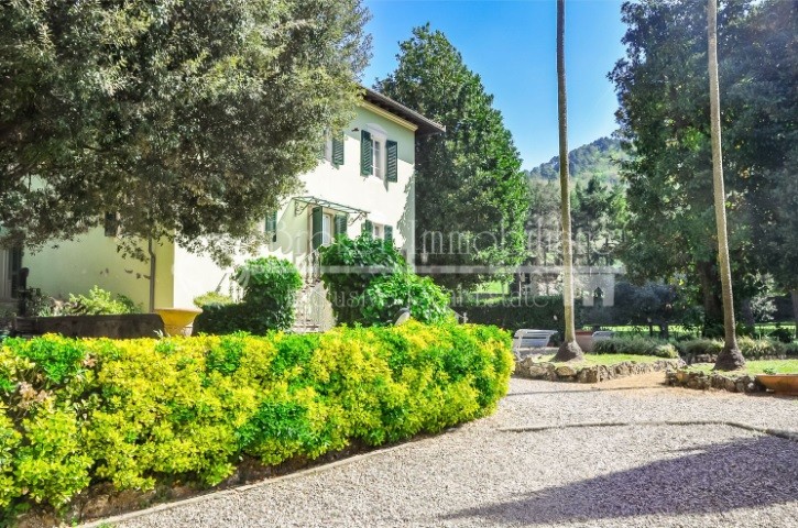 villa a lucca